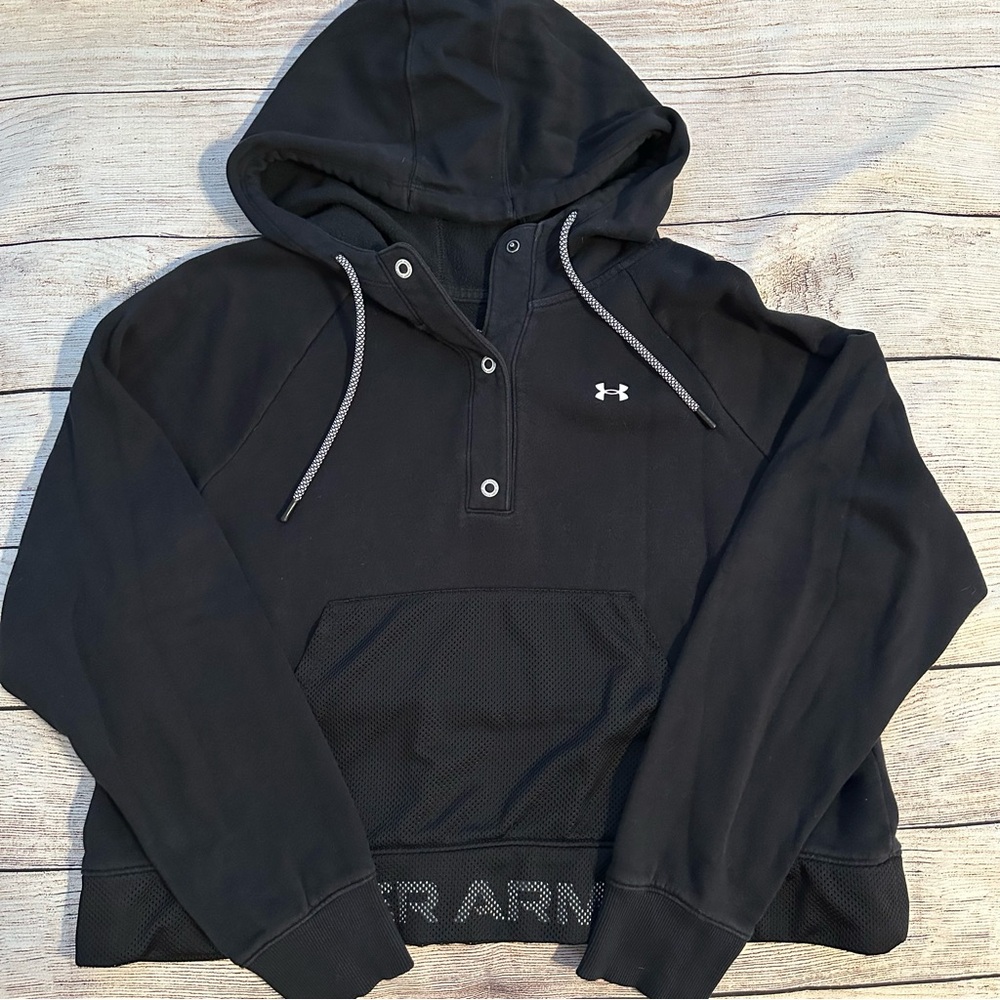 Under Armour Cropped Hoodie - Large